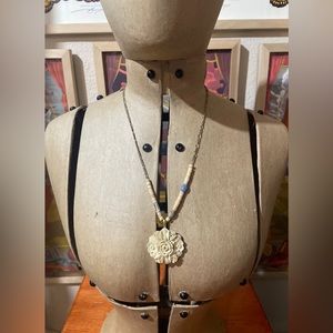 Lucky Brand ivory and metal floral necklace
